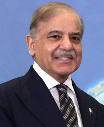 PM Shehbaz Sharif meets President Putin